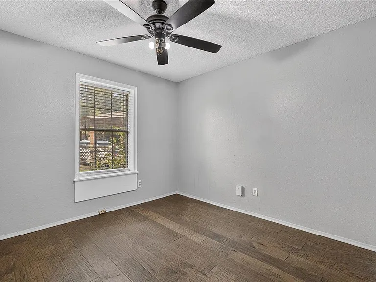 6200 Shadow Bnd — Photo 22