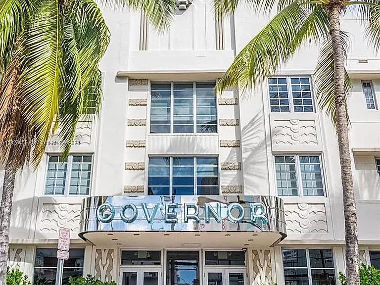 ArteCity Governor Historic Building Exterior