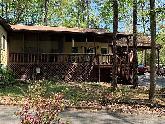 4th image of 106 Chestnut Dr
