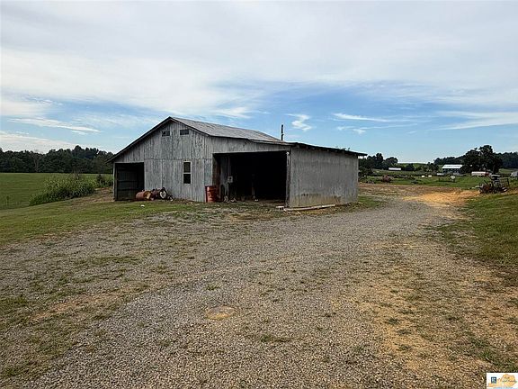 5th image of 70 Jim Tom Strode Rd