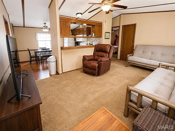 3rd image of 588 Little Mockingbird Ln