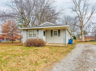 338 Pine St, La Center, KY 42056