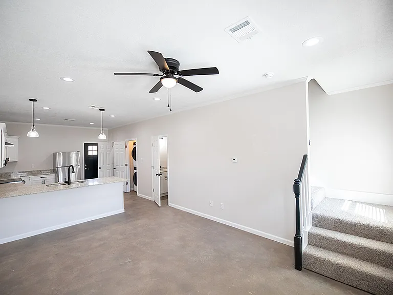 1513-LEBLANC-STREET-1-LIVING-KITCHEN_02222023