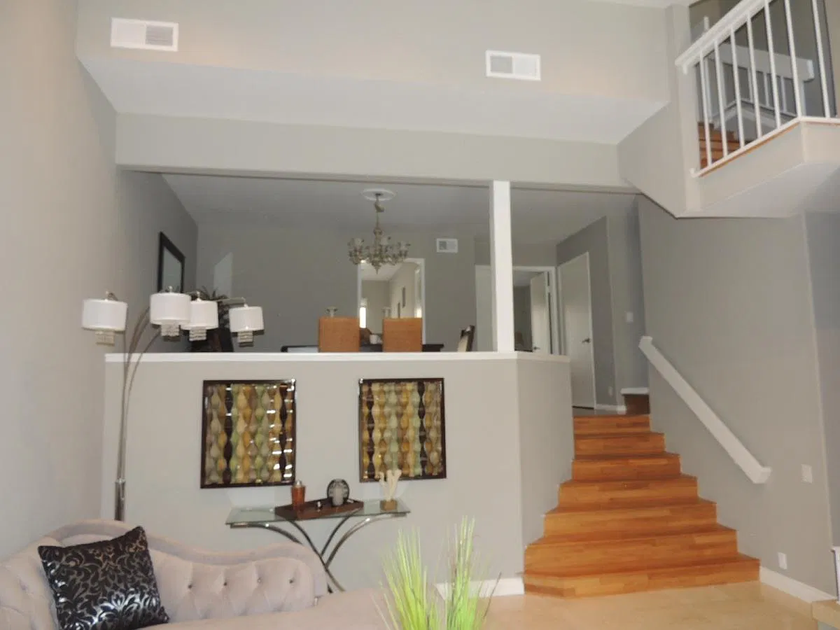 3233 Caminito Eastbluff — Photo 4