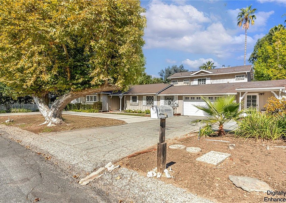 1st image of 20555 Dumont St