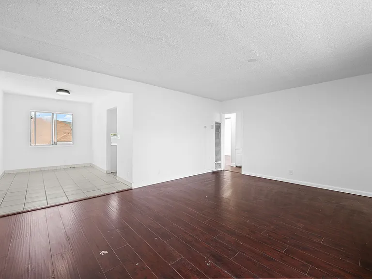 4238 S Grand Ave #5A — Photo 16