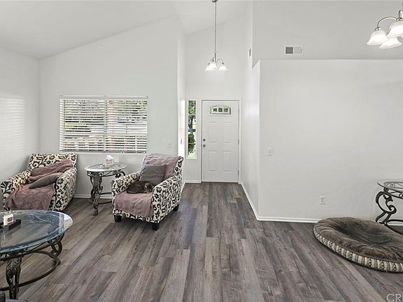 3rd image of 5548 Capella Ln
