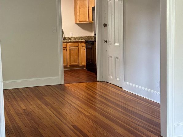 214 W Union St #2