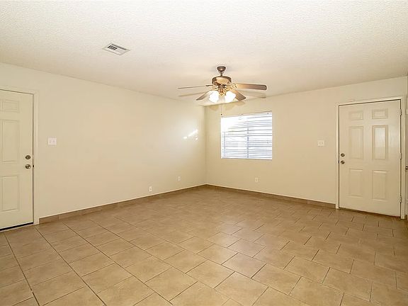 4th image of 4066 W 21st St