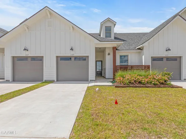 109 Maplebrook Way, Youngsville, LA 70592