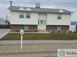 7452 W Jefferson Rd, Magna, UT 84044