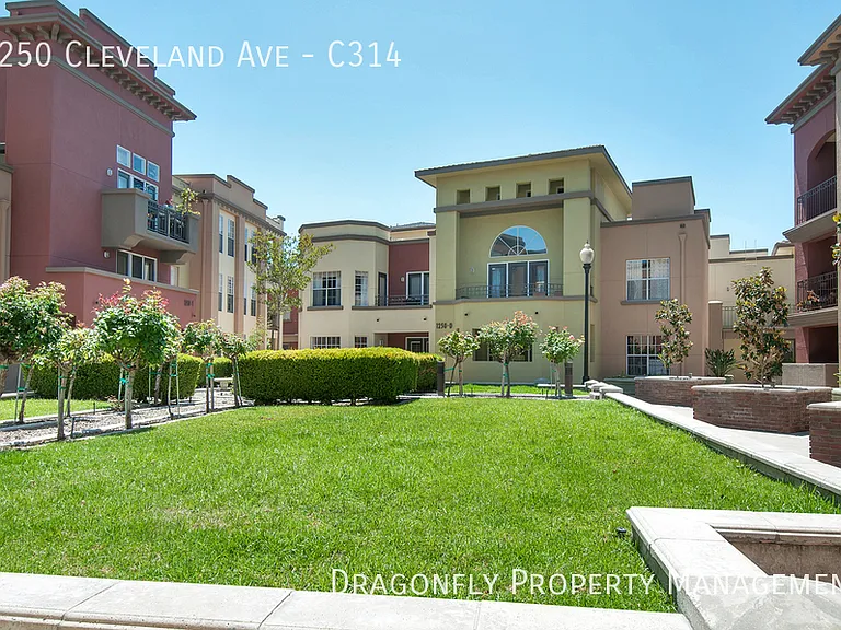 1250 Cleveland Ave #C314 — Photo 29