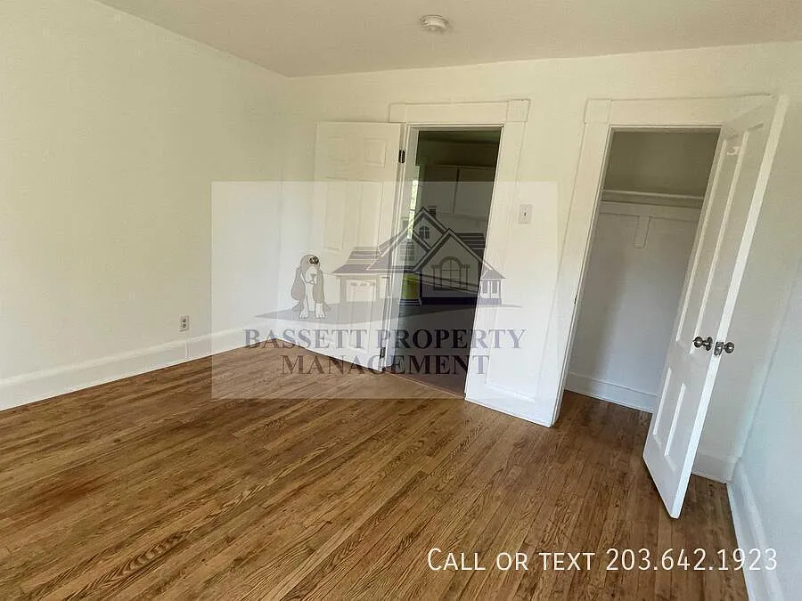 Renovated 2BR Apartment with Low Maintenance Living in Torrington — Photo 4