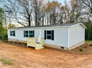 2081 Jenkins Printing Dr, Newton, NC 28658