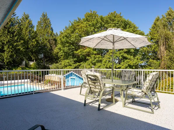 1619 Stella Pl, Pt Coquitlam, BC V3C 2R4