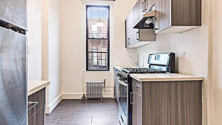 Rented by Nooklyn NYC LLC | media 24