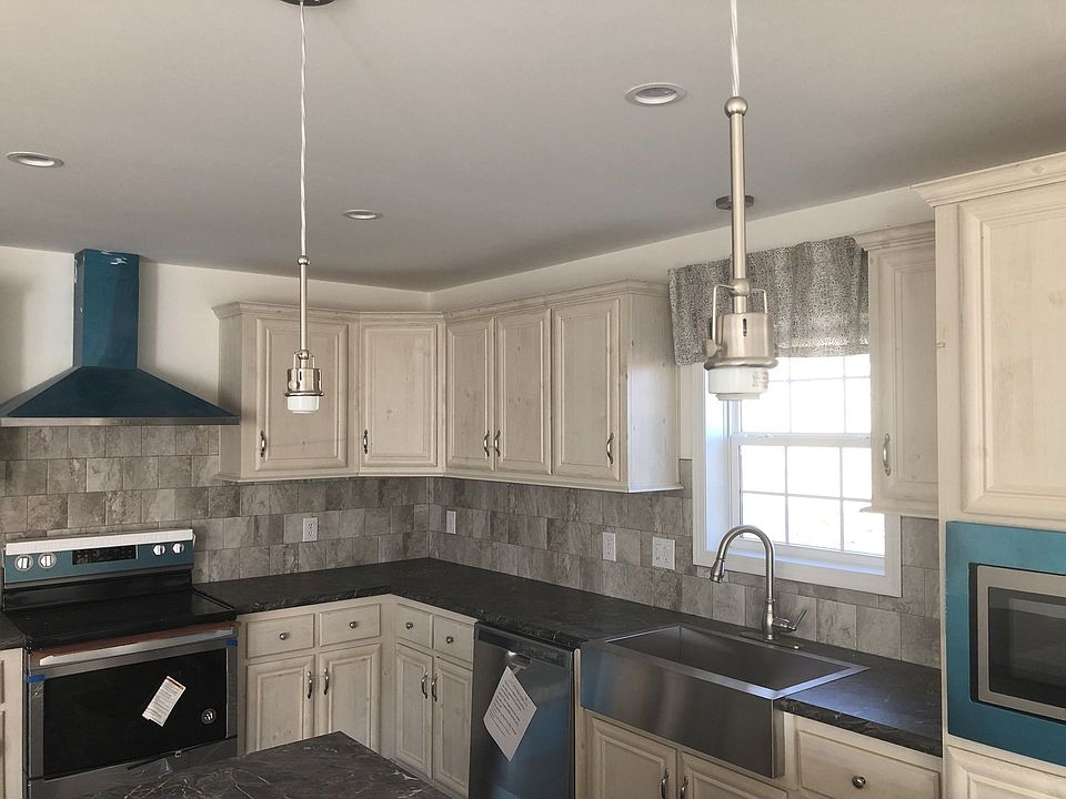 2nd image of 19 Millwood Dr #25