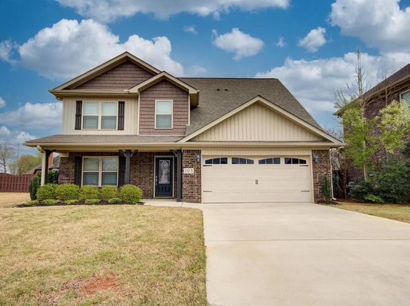 103 Rainwood Dr SW