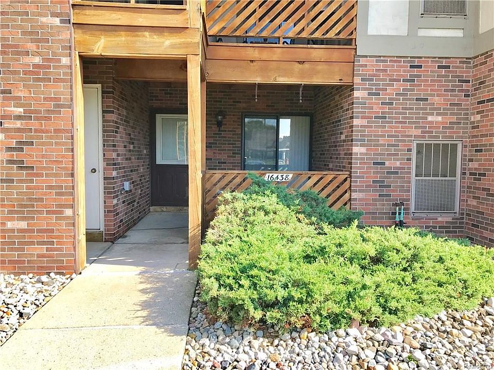 1st image of 16438 Clarkson Dr