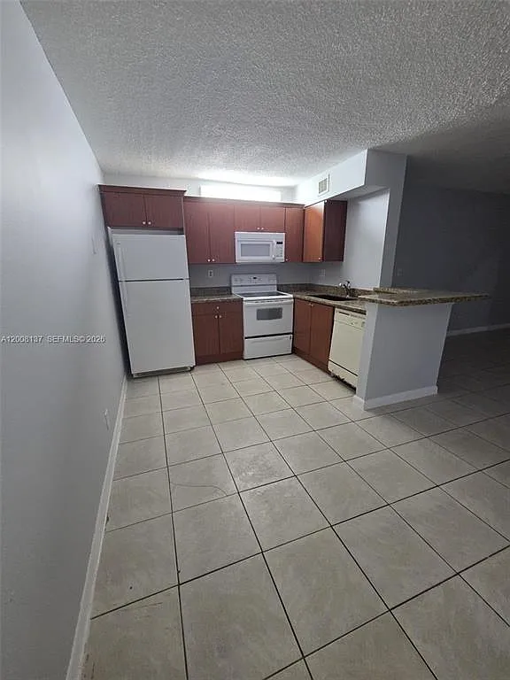 Building Photo - 11441 NW 42nd St
