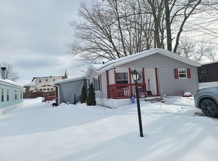 1561 Edgewood Dr, Erie, PA