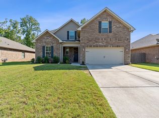 132 Summer Pointe Ln, Madison, AL 35757