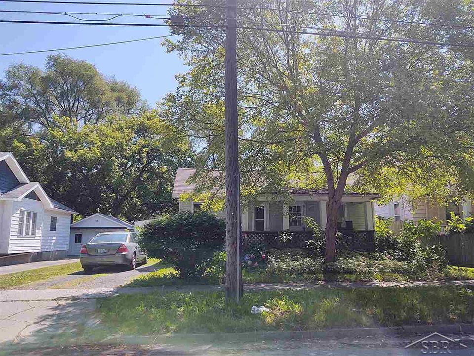 1st image of 1516 N Clinton St