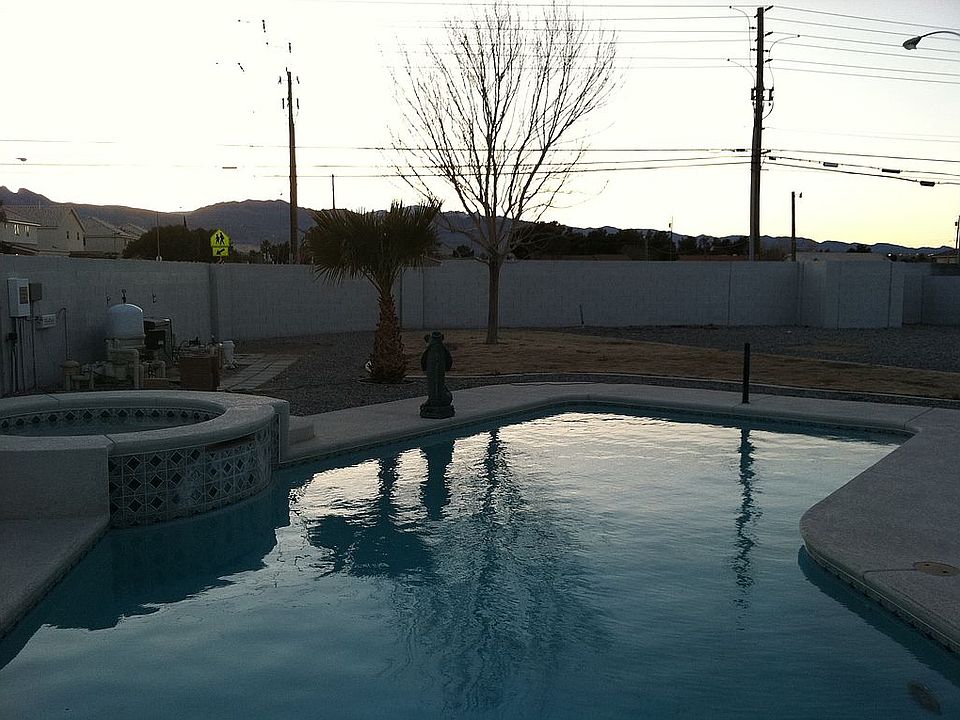 1st image of 6917 Copper Kettle Ave