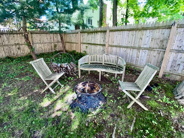 11 Huber Ave — Photo 20