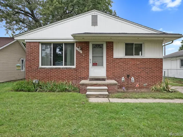 34748 Glen St, Westland, MI 48186