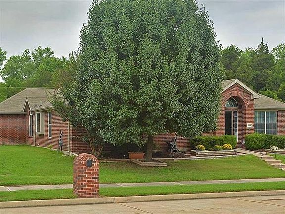 3rd image of 600 Abbott Ave