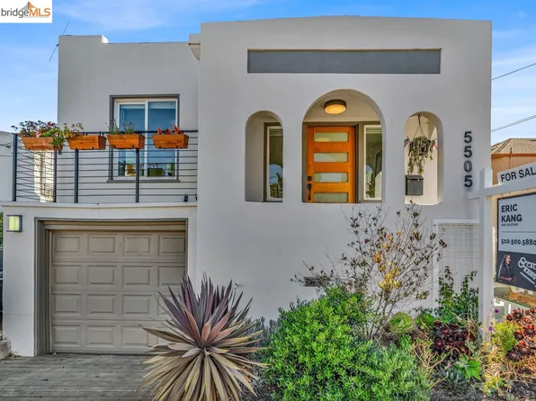 5505 Walnut St, Oakland, CA 94605