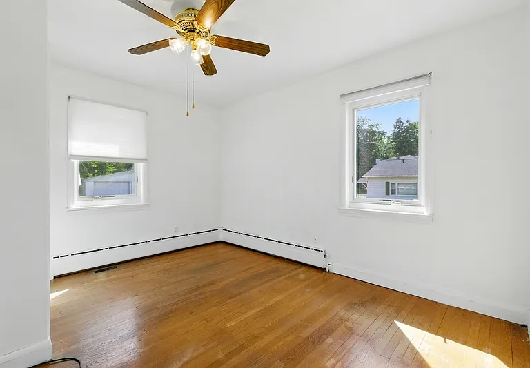 795 Annapolis Rd — Photo 12