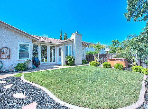 5th image of 5167 Wedgewood Way