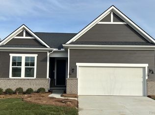 1557 Firefly Trl, Milford, MI 48381