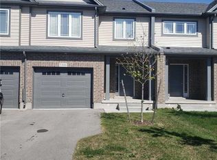 3306 Strawberry Walk, London, ON N6M 0E9