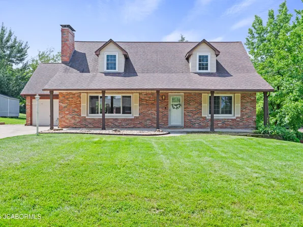 2007 W Edgewood Dr, Jefferson City, MO 65109