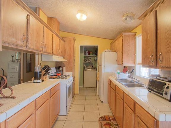 4th image of 5901 Newbrook Cir Spc 116