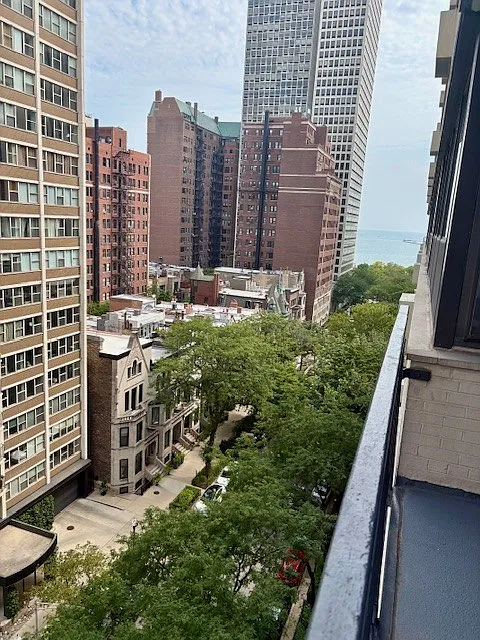 1 bed, 850 sqft, $2,700 — Photo 1