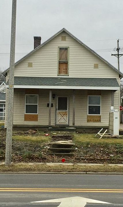 2nd image of 505 E Market St