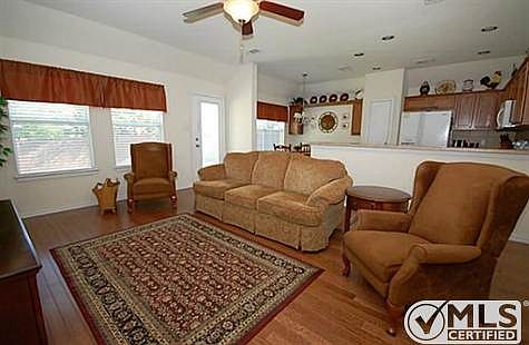 4th image of 225 Bird Creek Dr