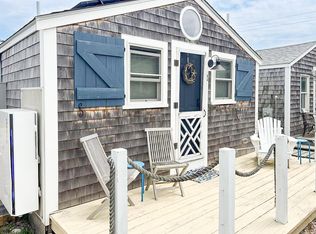 Waterside, Provincetown, MA 02657