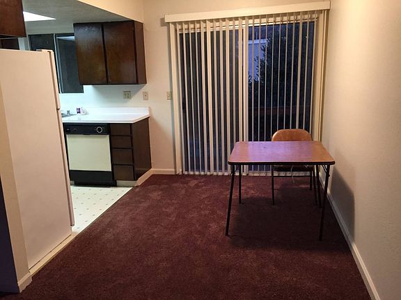 4th image of 1838 Strobridge Ave #1