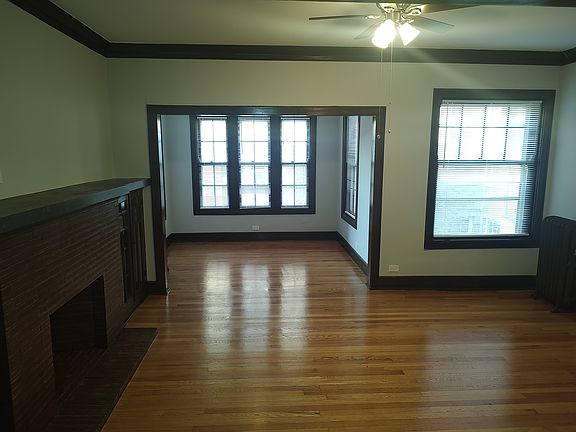 4th image of 152 N Humphrey Ave