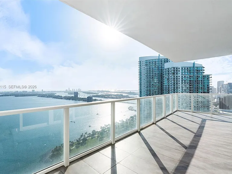 2020 N Bayshore Dr #3510 — Photo 7
