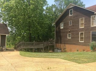 2004 Timber Ln, Alabaster, AL 35007