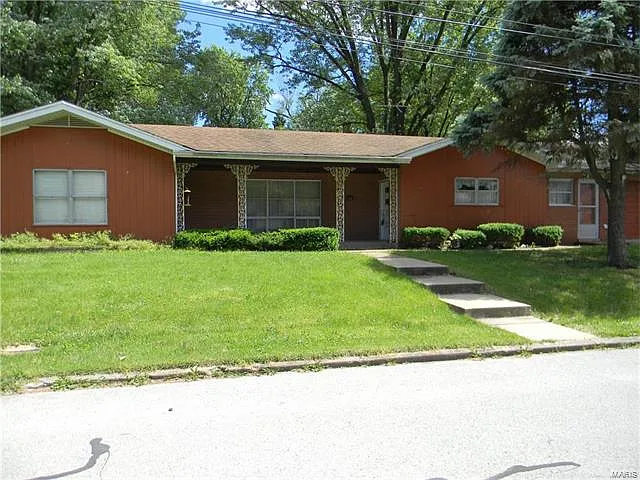 1122 Patterson Ct photo 1