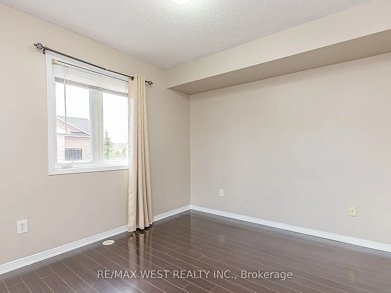 4975 Southampton Dr #218 — Photo 31
