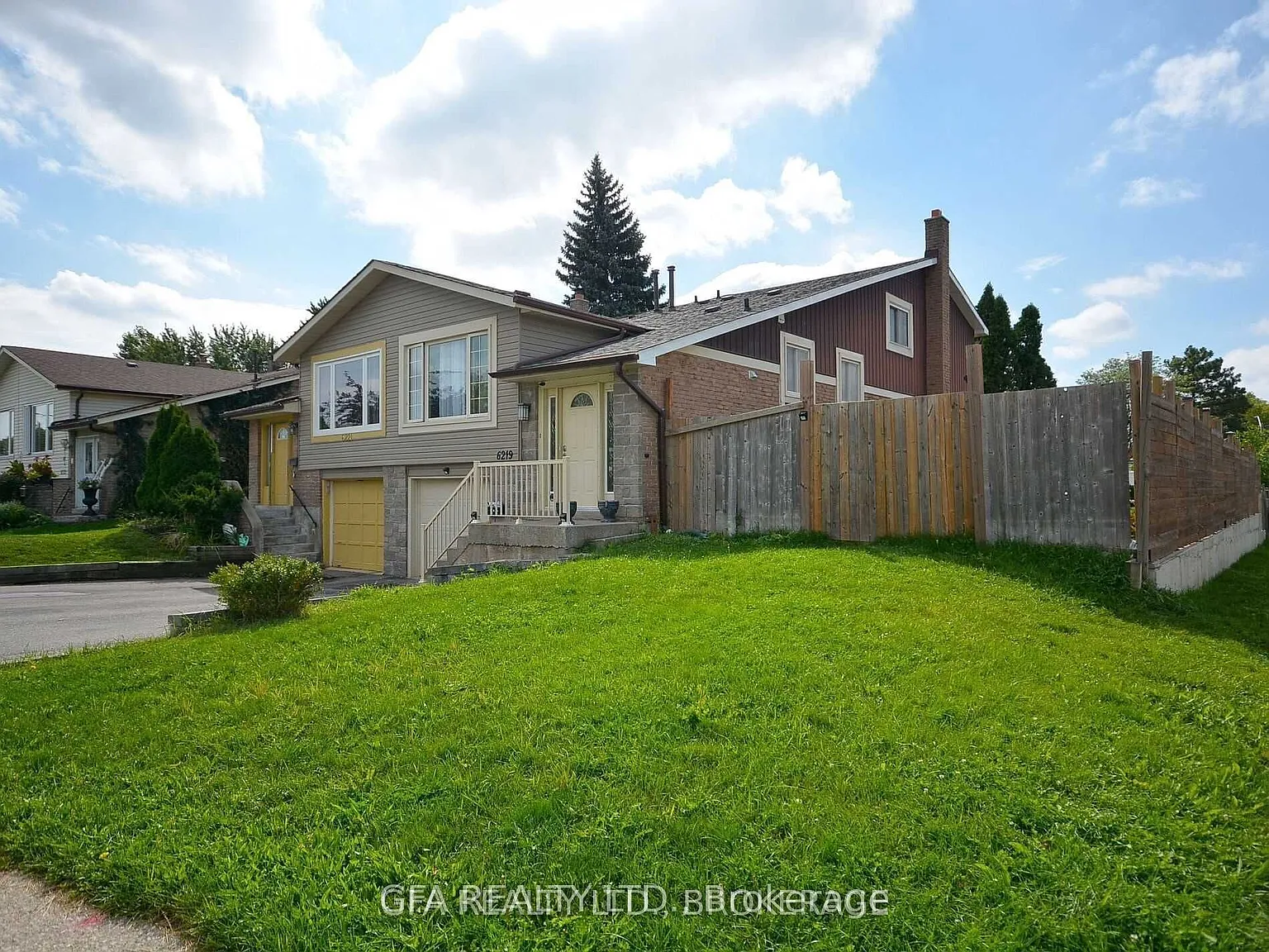 4 bed, $3,200 — Photo 2