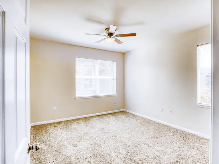 Reserve at South Creek — Photo 19